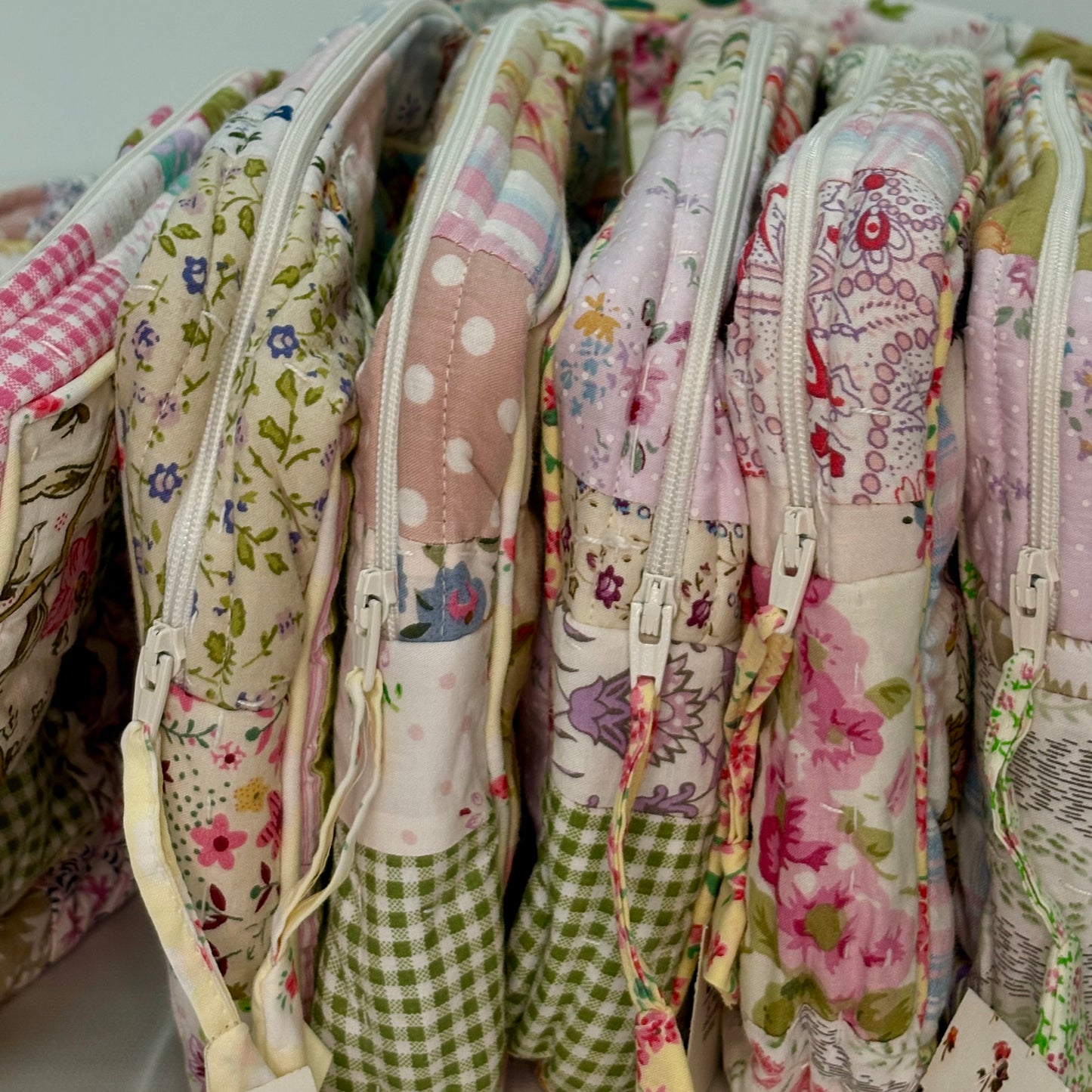 Mystery Pappo Make-Up Bag (Unique Patchwork Pastels)