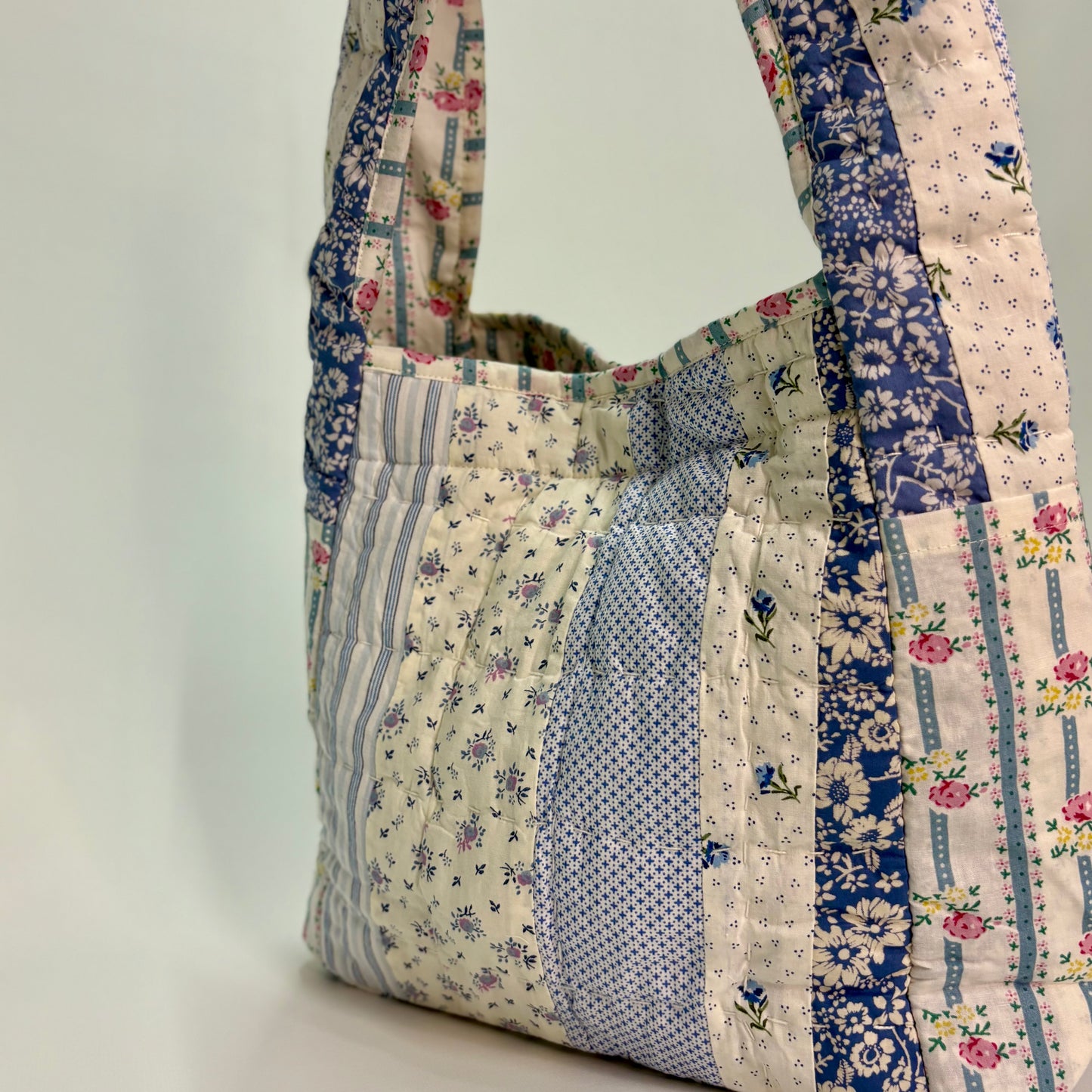 Babuska bag Small blue pastel