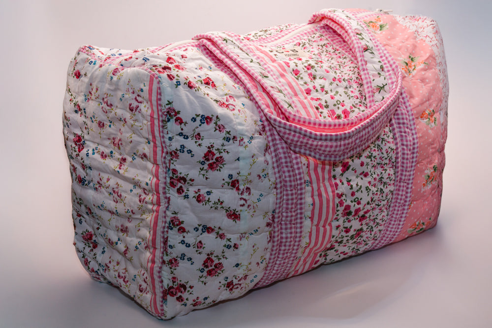 LARGE TRAVEL BAG