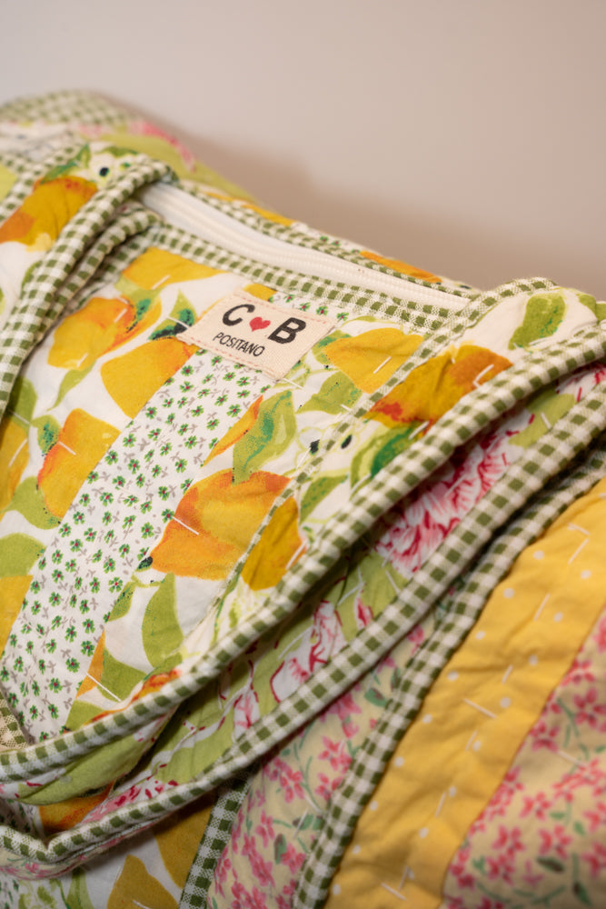 LARGE TRAVEL BAG