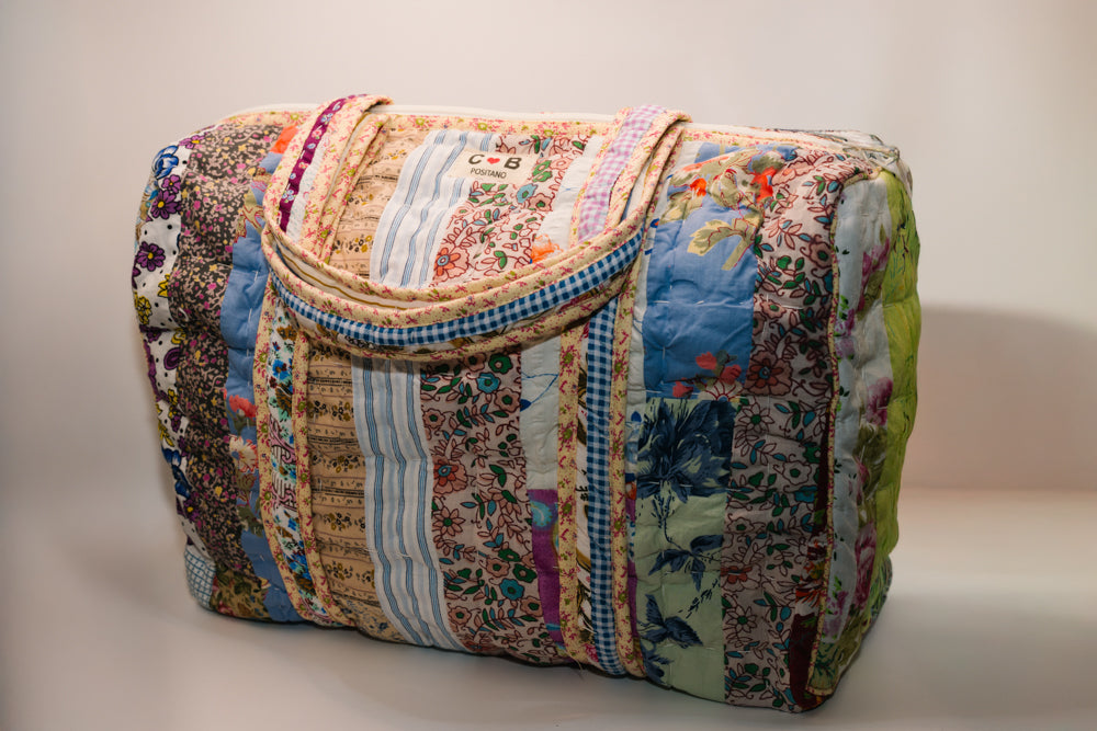 LARGE TRAVEL BAG