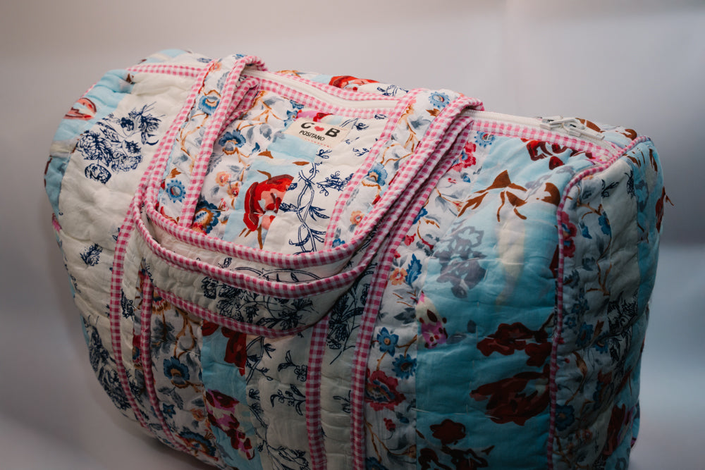 LARGE TRAVEL BAG